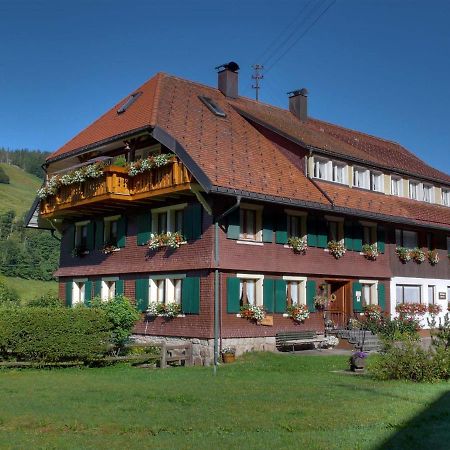 Gaestehaus Kaiser Menzenschwand-Hinterdorf Buitenkant foto