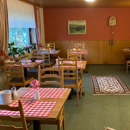 Gaestehaus Kaiser Menzenschwand-Hinterdorf Buitenkant foto